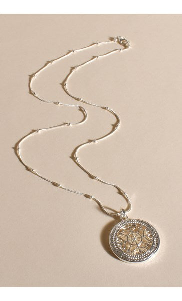 Patterned Medallion Pendant Necklace