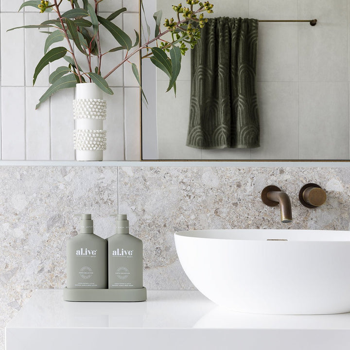 al.ive - Green Pepper & Lotus Wash & Lotion Duo with Tray