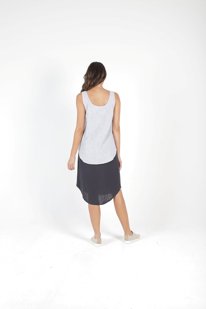 BETTY BASICS - Chandler Pin Stripe Tank - sammi