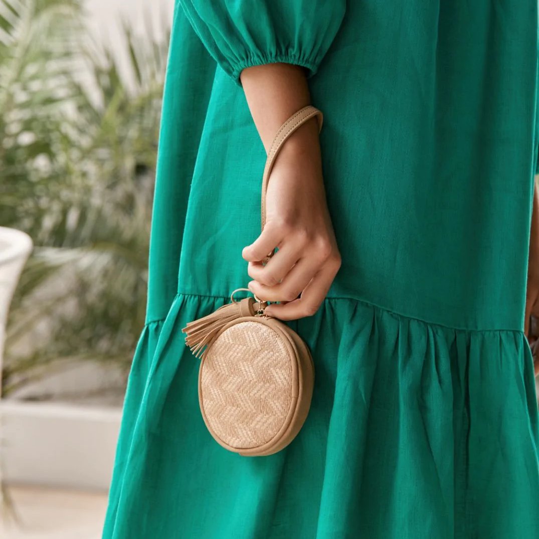 Round Coin Purse in Camel, Stone and Cream!